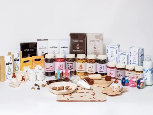 김지아, 조성은